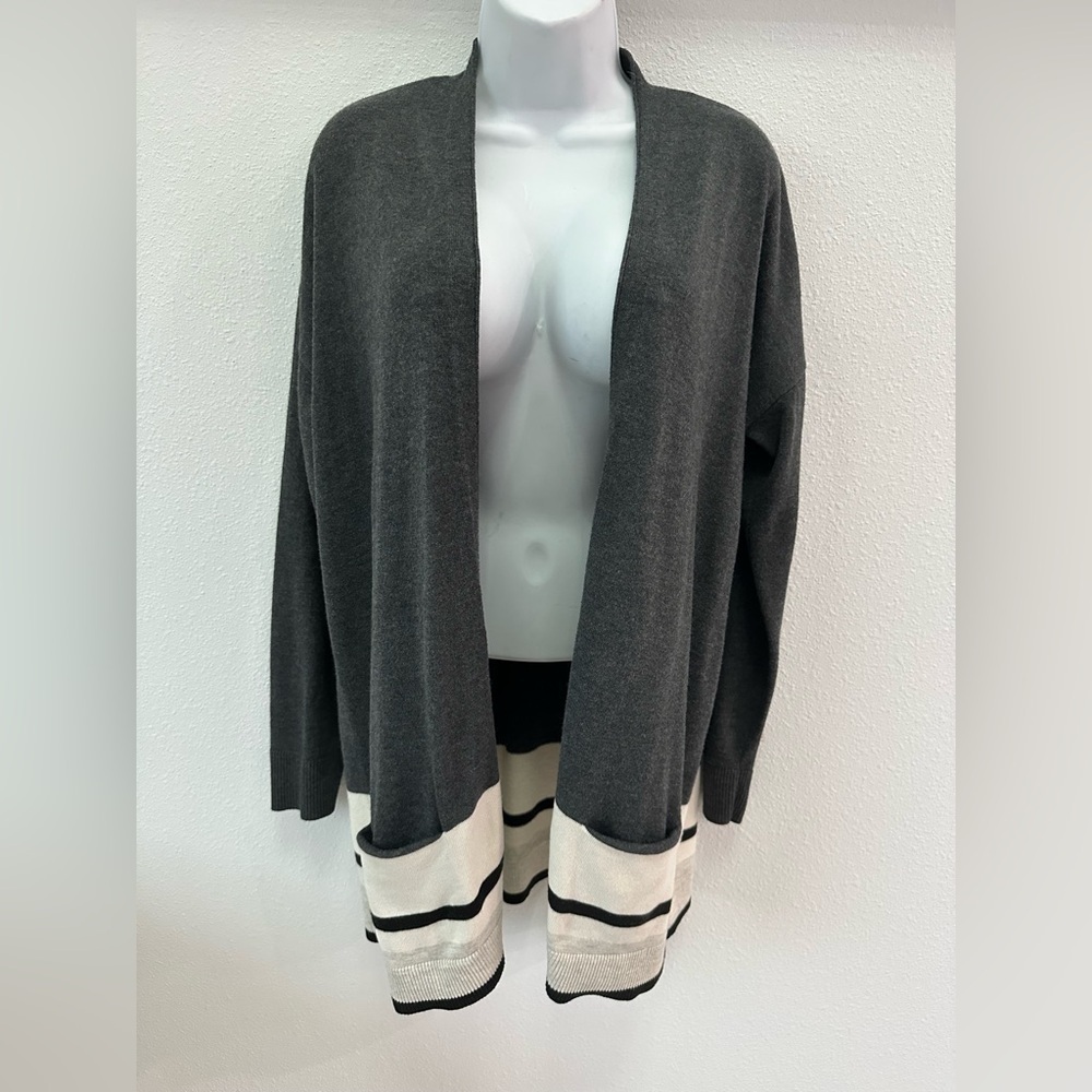 LOFT Charcoal and Cream Cardigan‎